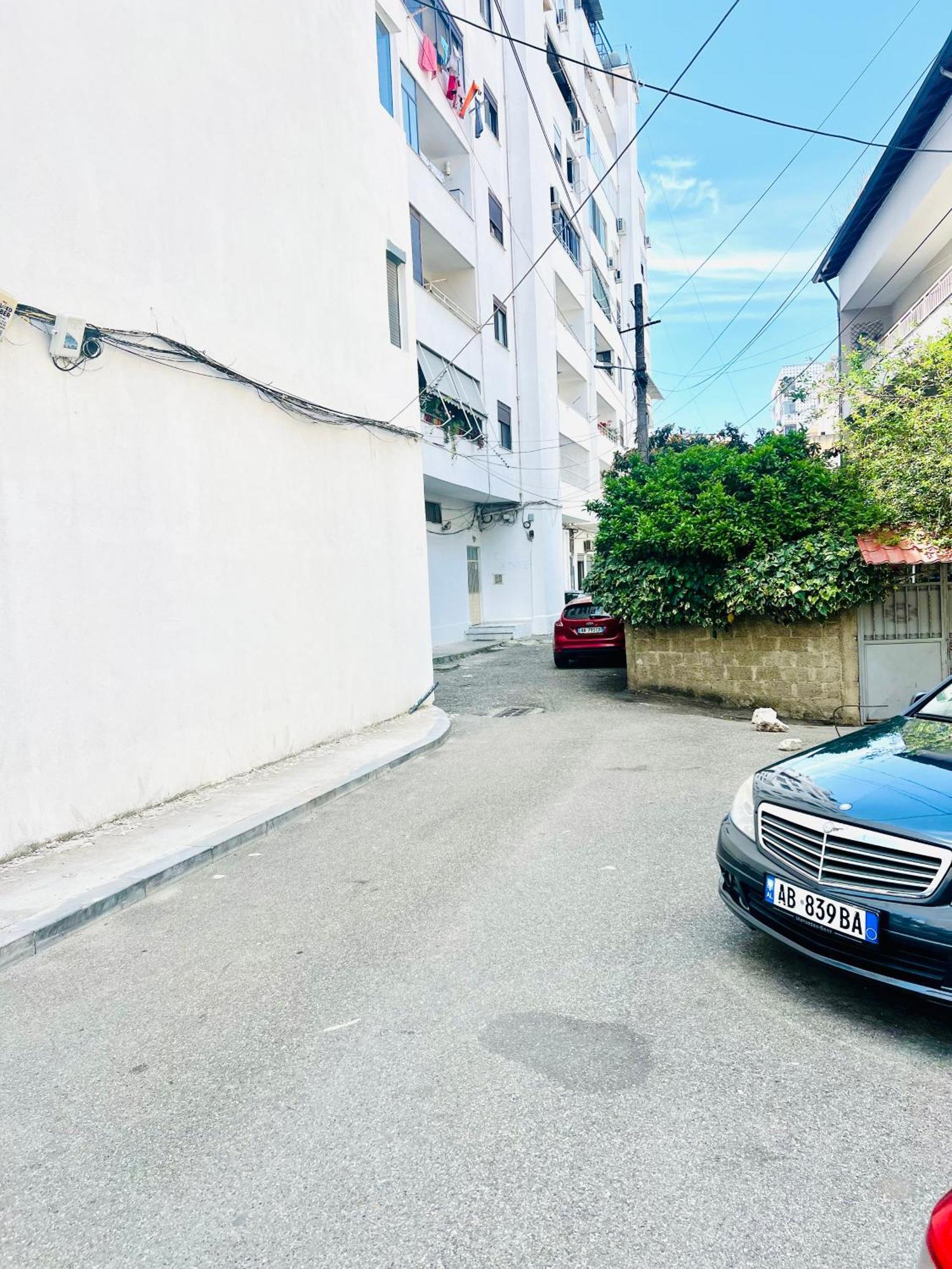 Lovely 3-Bedroom Rental Unit In Δυρράχιο Εξωτερικό φωτογραφία